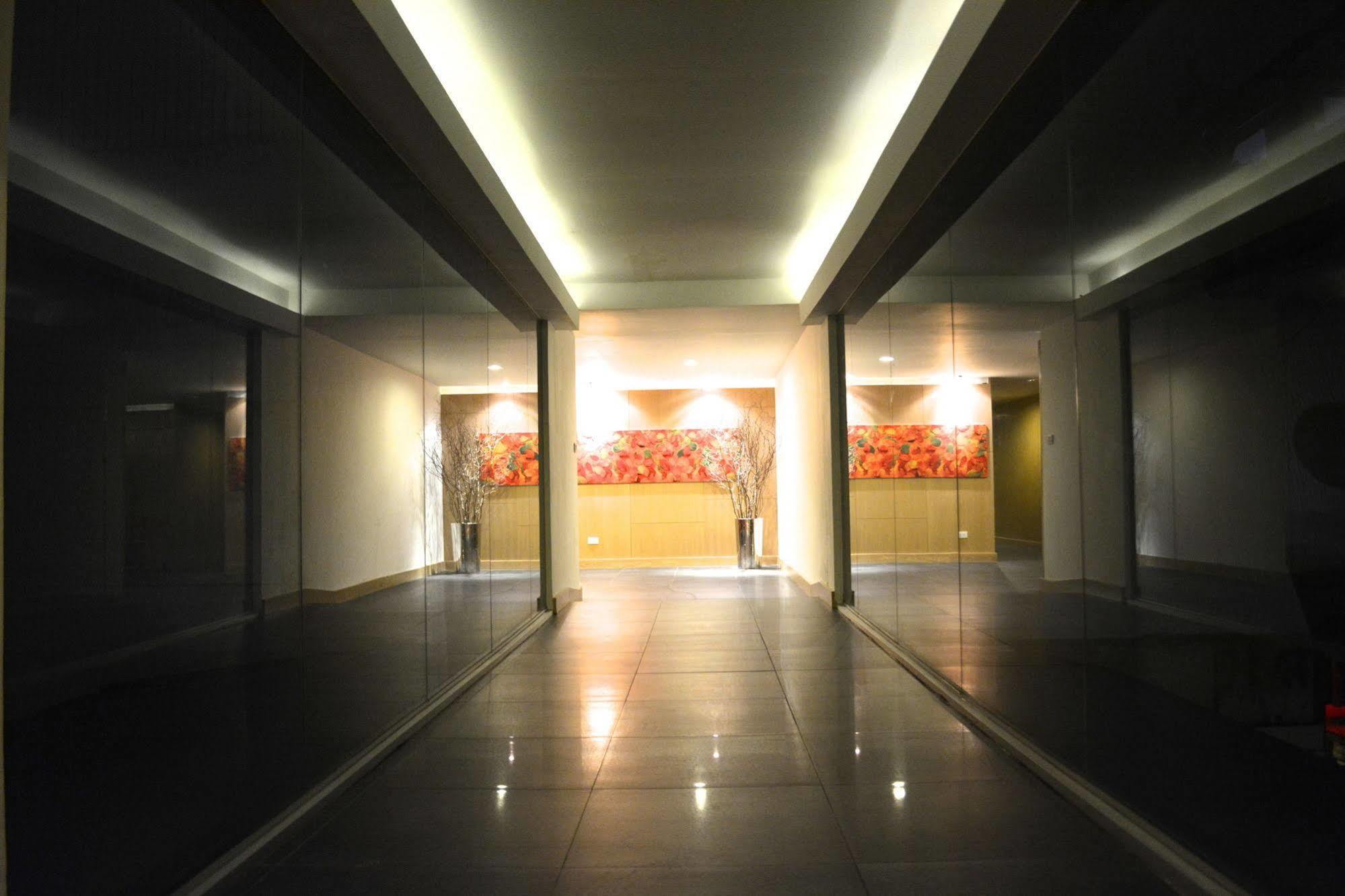 A-One Motel Bangkok Exterior foto